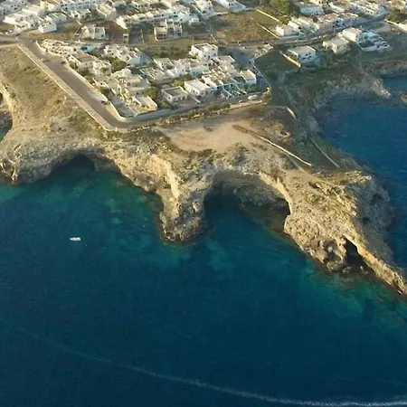 Leuca Fronte Mare *